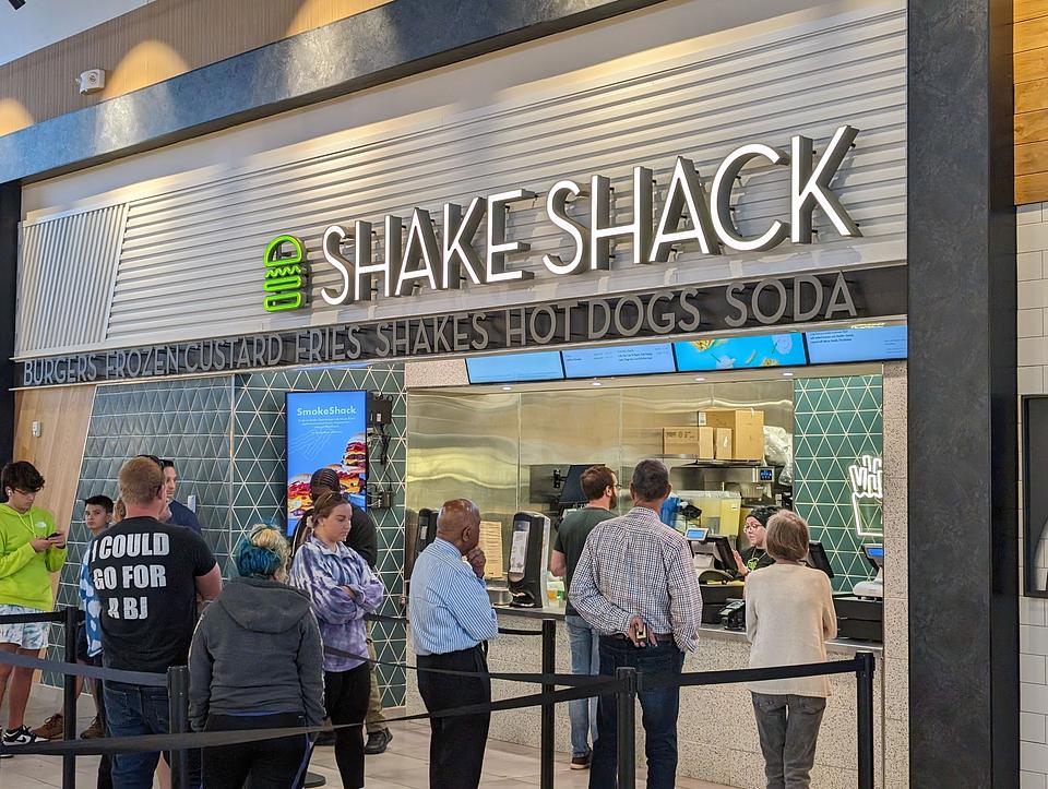 Shake Shack inside the New Baltimore Service Plaza